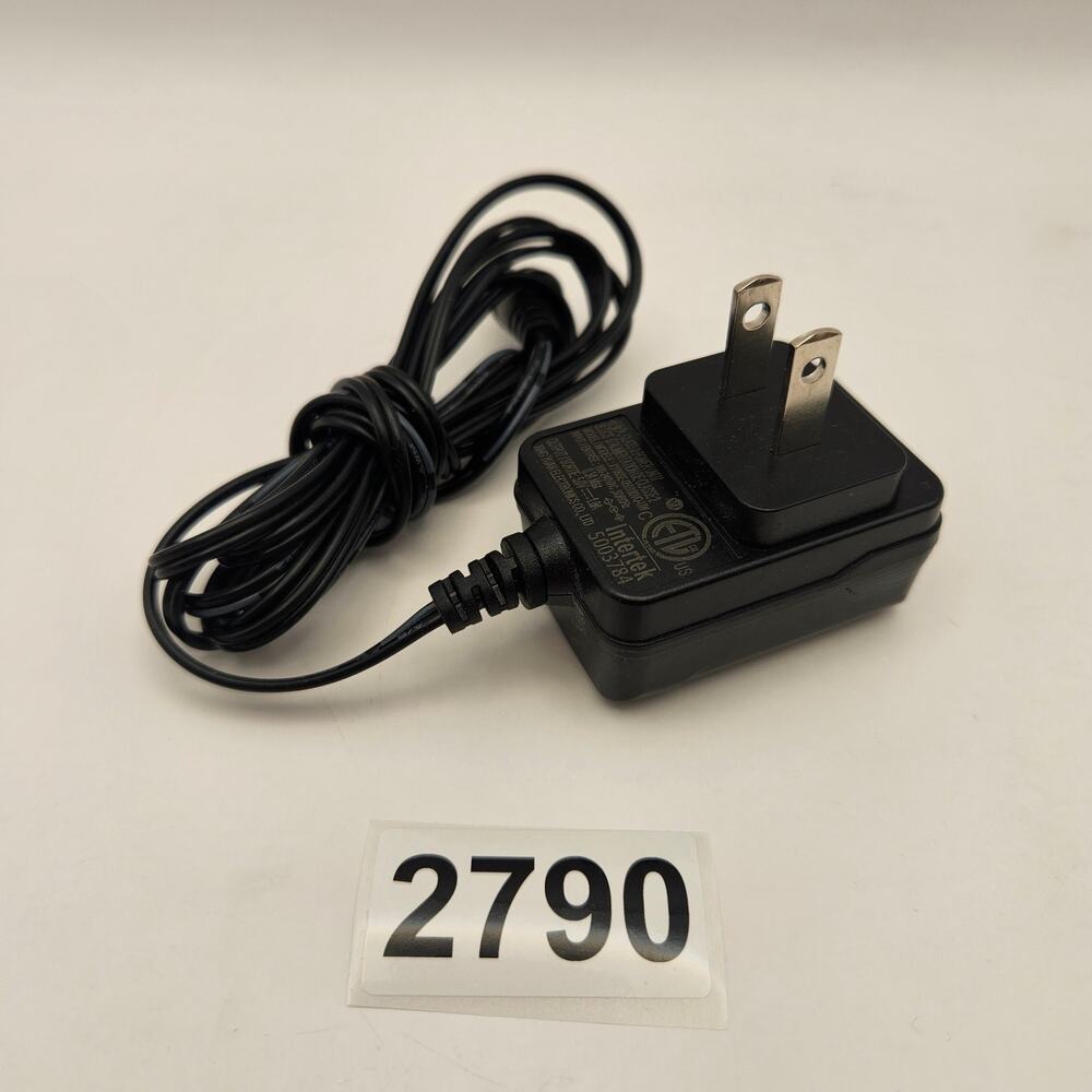 INTERTEK POWER UNIT MODEL XY06SE-050100VQ-UW 5V-1A